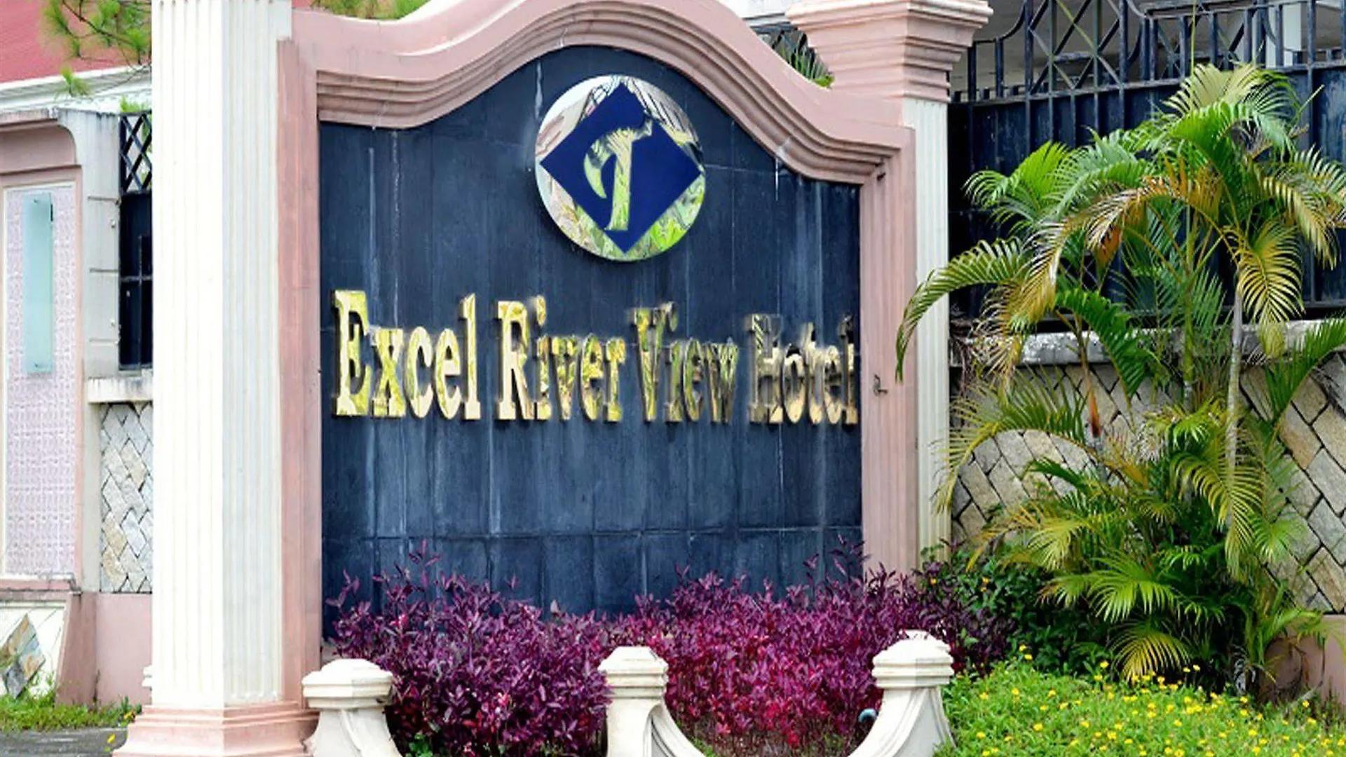 Excel River View Yangon 3*,  Myanmar